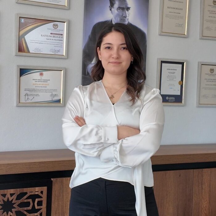 Betül AYDEMİR